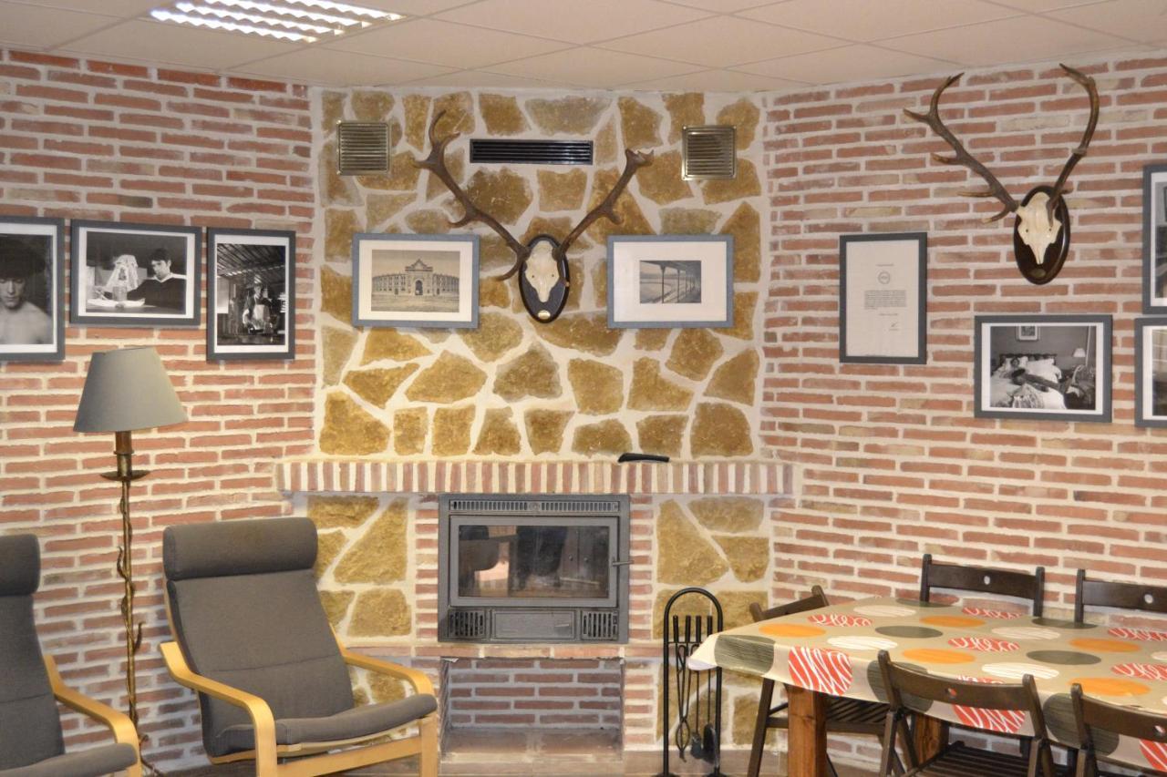 Apartamentos "Casa Rural De Aldea" Aldea del Fresno Buitenkant foto